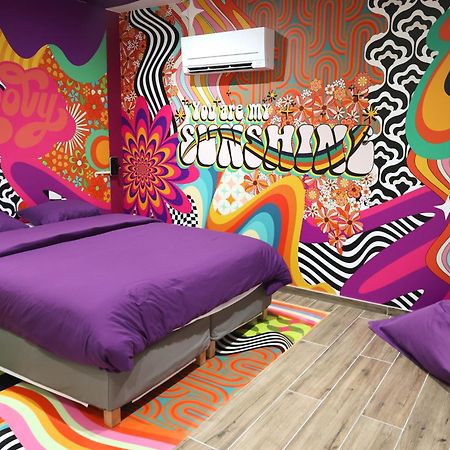 Capsule Groovy-Jacuzzi-Sauna-Billard-Netflix- Nintendo Switch & Jeux Mons Exterior photo