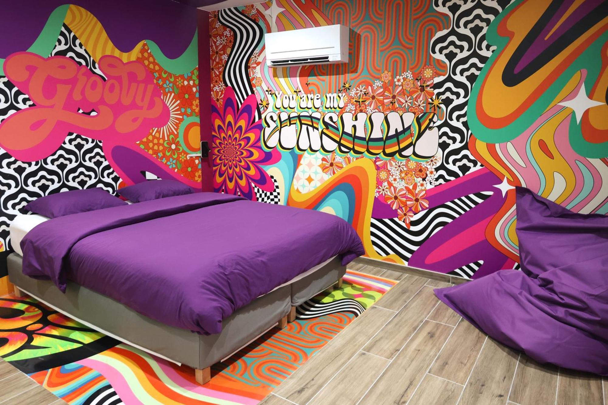 Capsule Groovy-Jacuzzi-Sauna-Billard-Netflix- Nintendo Switch & Jeux Mons Exterior photo